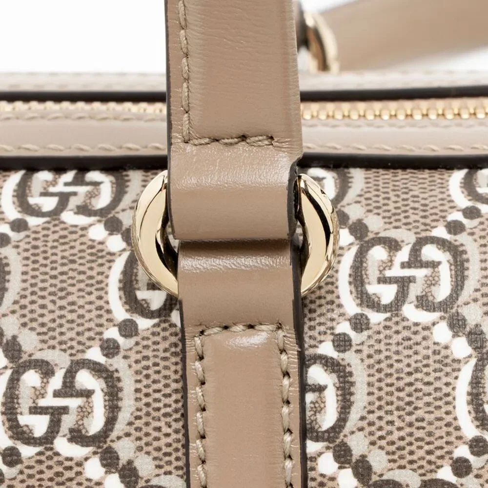 Gucci italian fashion